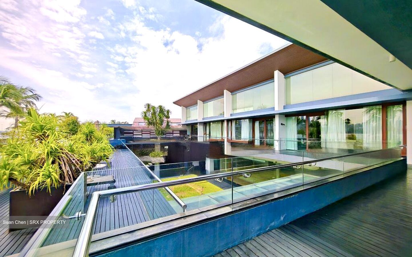 Ocean Drive (D4), Detached #582389021